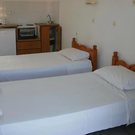 Apartment Adonis *